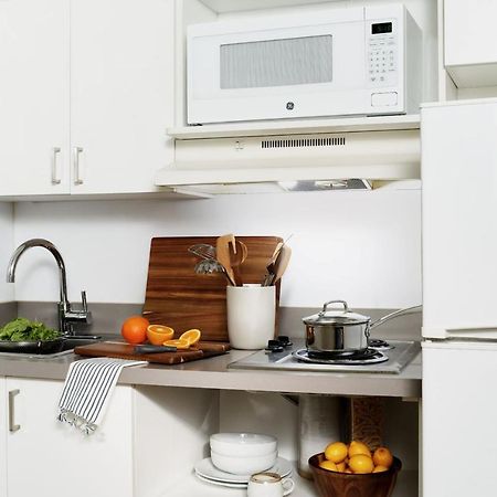 Intown Suites Extended Stay Virginia Beach Va Екстериор снимка