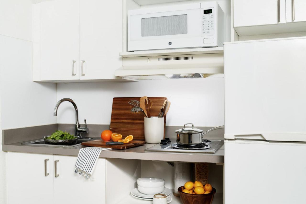 Intown Suites Extended Stay Virginia Beach Va Екстериор снимка