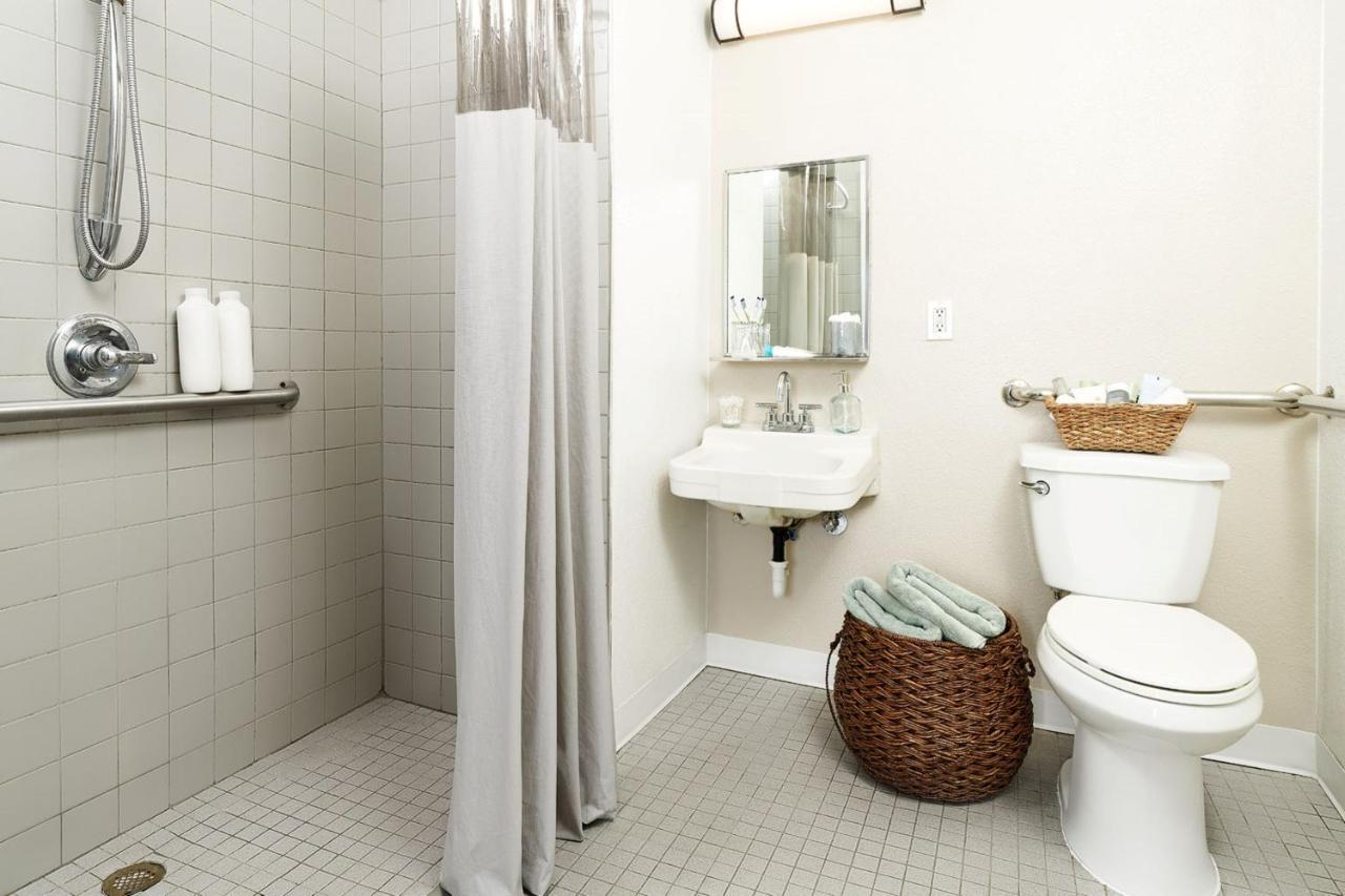 Intown Suites Extended Stay Virginia Beach Va Екстериор снимка